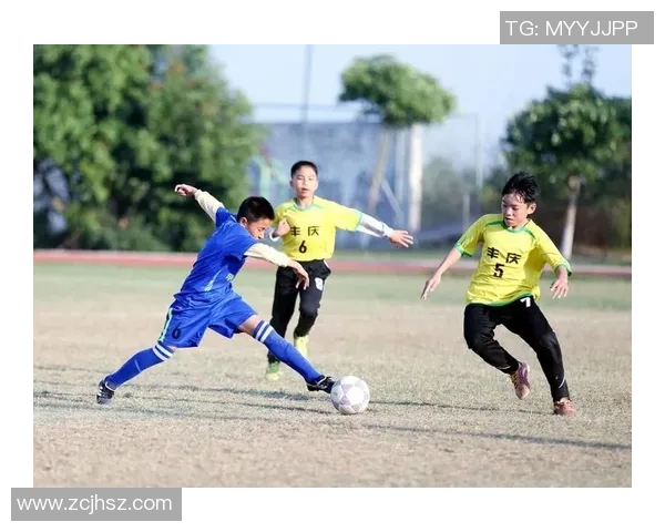 高颜值中性笔足球星引领潮流 打破传统体育界的时尚边界